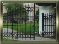 slides_gate.jpg (42kb)